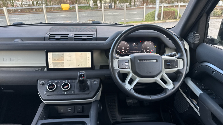 Land Rover Defender 3.0 D250 X-Dynamic SE 110 5dr Auto Diesel Estate